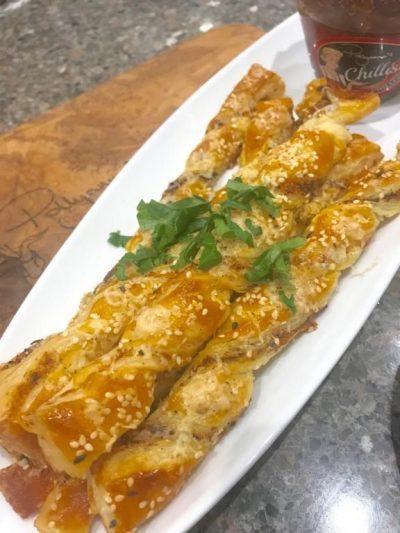 Chillish® Cheese Straws with Sesame seeds